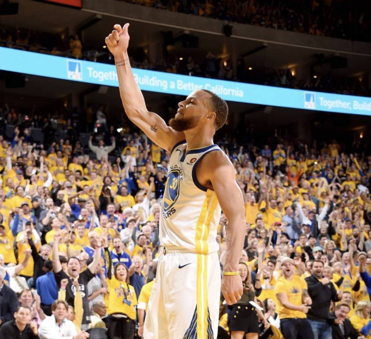 壹号-Uzi在勇士比赛中战术调整，回归赛场引发热议！的简单介绍